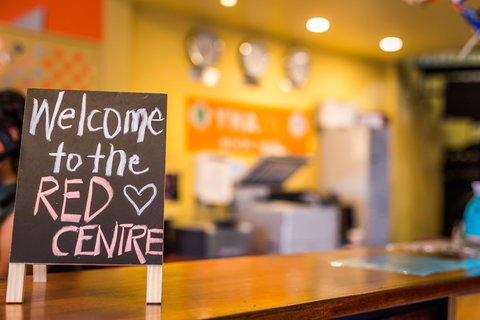 Alice Springs YHA - Hostel - Accommodation Nelson Bay 6