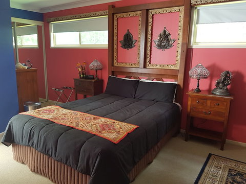 Tambaridge Bed And Breakfast - Accommodation Nelson Bay 3