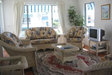 Estoril On Moffat - Accommodation Nelson Bay 4