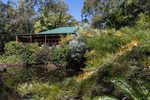 Lake Weyba Cottages - Accommodation Nelson Bay 2