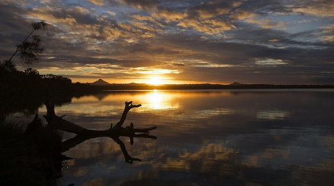 Lake Weyba Cottages - Accommodation Nelson Bay 0