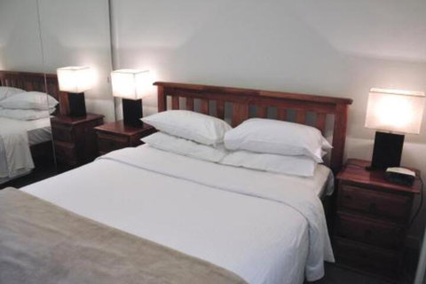 Astra Collins St. Docklands - Accommodation Nelson Bay 6