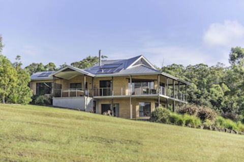 Clarendon Forest Retreat - Accommodation Nelson Bay 0