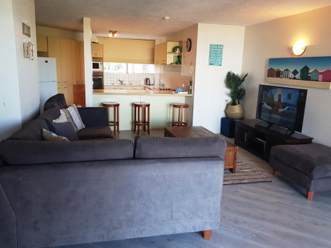 Casablanca Beachfront Holiday Apartments - Accommodation Nelson Bay 6