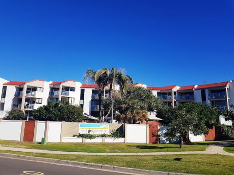 Casablanca Beachfront Holiday Apartments - Accommodation Nelson Bay 1