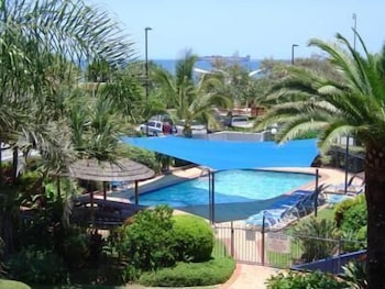 Casablanca Beachfront Holiday Apartments - Accommodation Nelson Bay 5