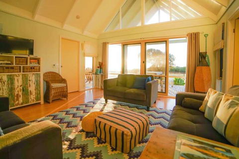 Bear Gully Coastal Cottages - Accommodation Nelson Bay 5