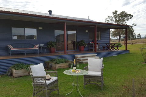 The Wattle Lodge - Accommodation Nelson Bay 6