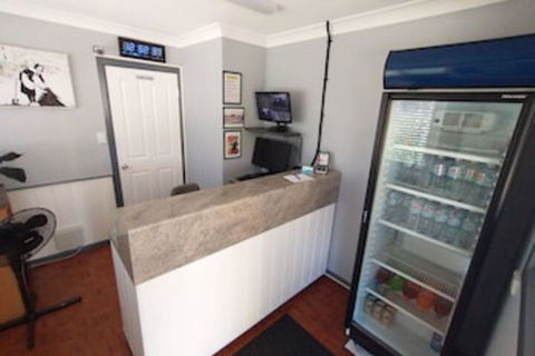 Aspley Sunset Motel - Accommodation Nelson Bay 0