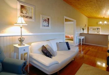 Barrington Hideaway- River Cottages - Accommodation Nelson Bay 2