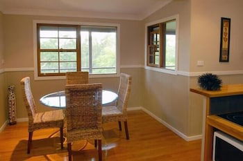 Barrington Hideaway- River Cottages - Accommodation Nelson Bay 4
