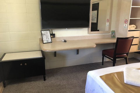 Inland Oasis Motel - Accommodation Nelson Bay 2