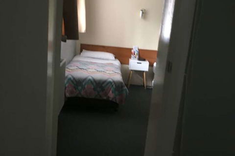 Camperdown Cascade Motel - Accommodation Nelson Bay 3