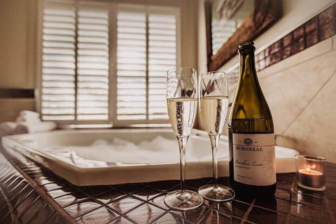 Evanslea Luxury Boutique Accommodation - Accommodation Nelson Bay 6