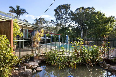 Colonial Village Resort - Accommodation Nelson Bay 3
