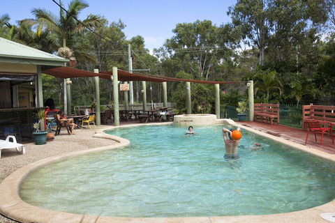 Colonial Village Resort - Accommodation Nelson Bay 2