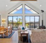 Ravensbourne Escape Stella Luna - Accommodation Nelson Bay