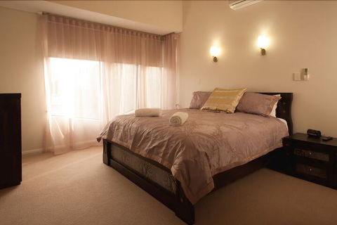 Albany Waves - Accommodation Nelson Bay 6