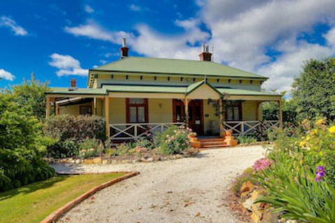 B & B At Winterbrook - Accommodation Nelson Bay 0