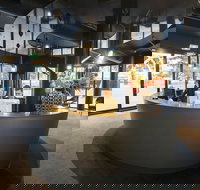 Waterfront Melbourne Apartments