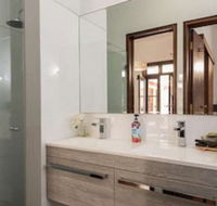 Fairway Manor Accommodation - Accommodation Nelson Bay