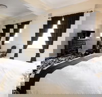 The Commercial Boutique Hotel - Accommodation Nelson Bay
