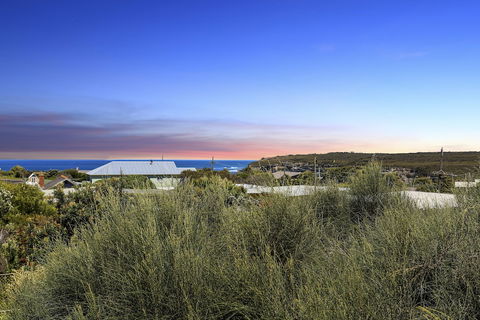 Anchors Beach House - Accommodation Nelson Bay 5