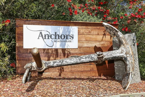 Anchors Beach House - Accommodation Nelson Bay 4