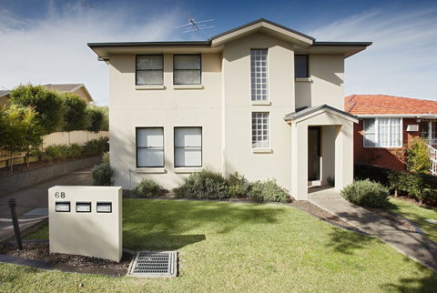 Charlestown Terrace - Accommodation Nelson Bay 4