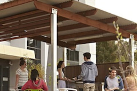 Deakin Residential Services - Accommodation Nelson Bay 4