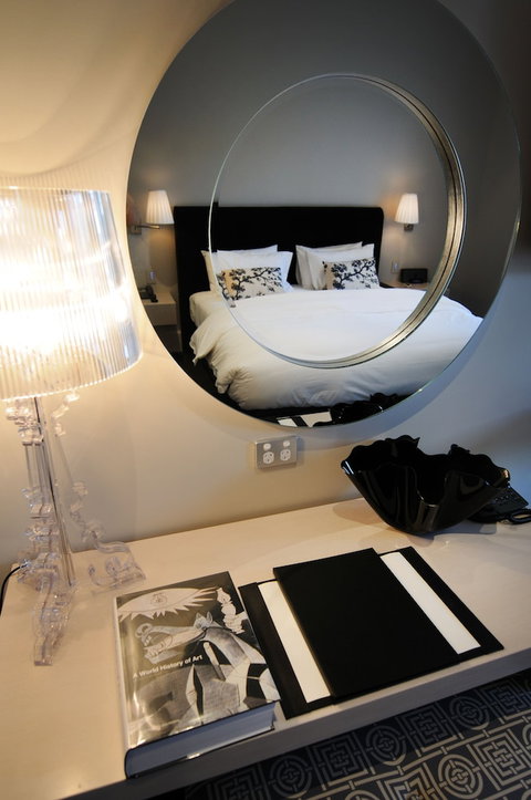 5 Rooms At The Stirling Hotel - Nelsons Bay Accommodation 0