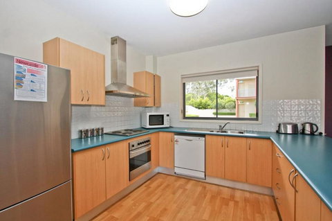 Cosmopolitan Apartments - Accommodation Nelson Bay 1