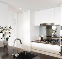 RNR Serviced Apartments North Melbourne - Accommodation Nelson Bay
