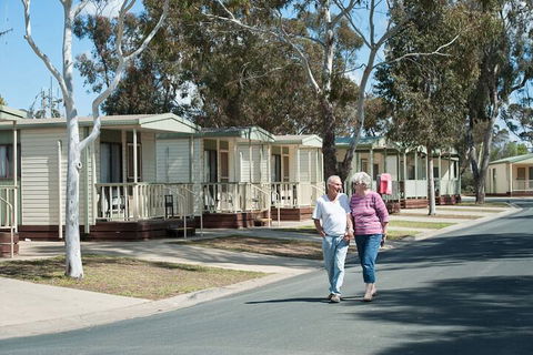 NRMA Echuca Holiday Park - Accommodation Nelson Bay 1