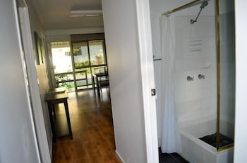 Villa Coolum - Accommodation Nelson Bay 3