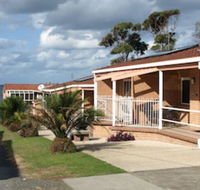 Walters Holiday Flats - Nelson Bay Accommodation.com