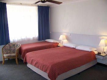 Beach Motel Woolgoolga - Accommodation Nelson Bay 1