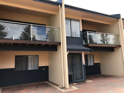 Driftwood Apartments - Accommodation Nelson Bay 3