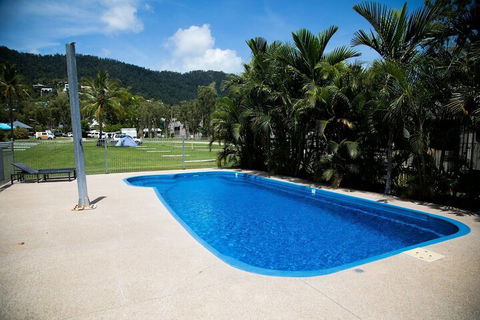 NRMA Airlie Beach Holiday Park - Accommodation Nelson Bay 4