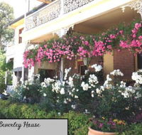 Beverley House - Accommodation Nelson Bay