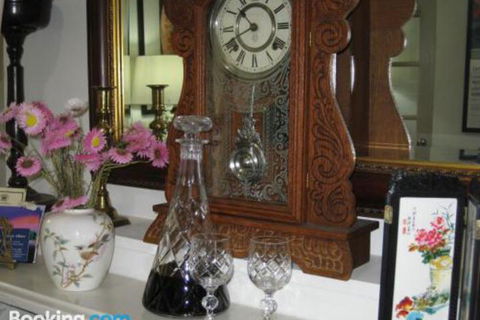 Three Chimneys Bed & Breakfast Boutique Guest House - Accommodation Nelson Bay 2