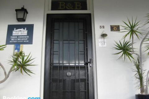 Three Chimneys Bed & Breakfast Boutique Guest House - Accommodation Nelson Bay 3
