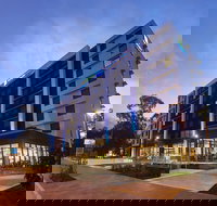 Holiday Inn Express Sydney Macquarie Park an IHG Hotel - Accommodation Nelson Bay