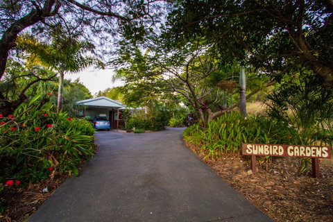 Sunbird Gardens - Accommodation Nelson Bay 2