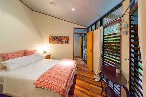 The Dome House - Accommodation Nelson Bay 4