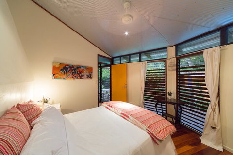 The Dome House - Accommodation Nelson Bay 2