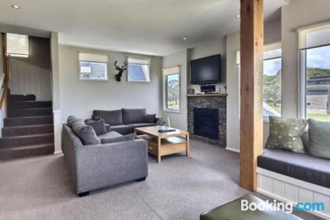 Alpine Edge - Accommodation Nelson Bay 6