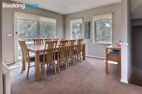 Alpine Edge - Accommodation Nelson Bay 2