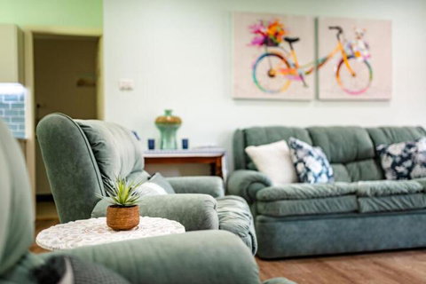 Alarks Nest - Accommodation Nelson Bay 7