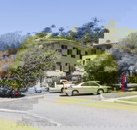 Cottesloe Beach Pines Apartment